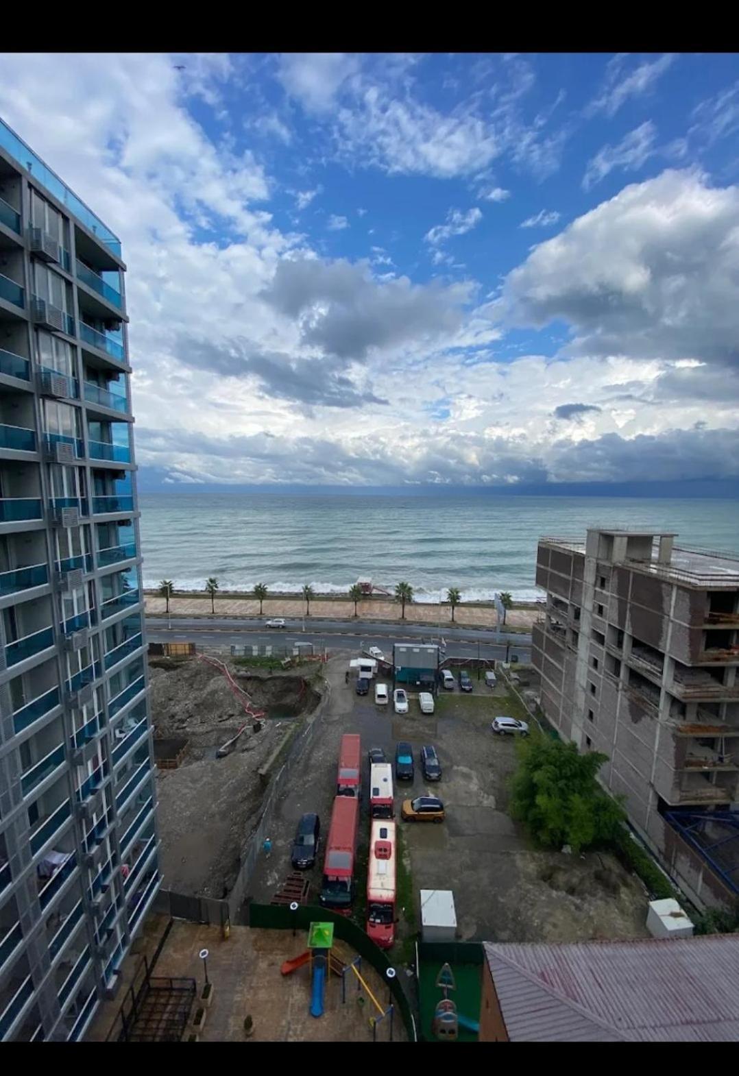 Sunrise Apart-Hotel Batumi Luaran gambar